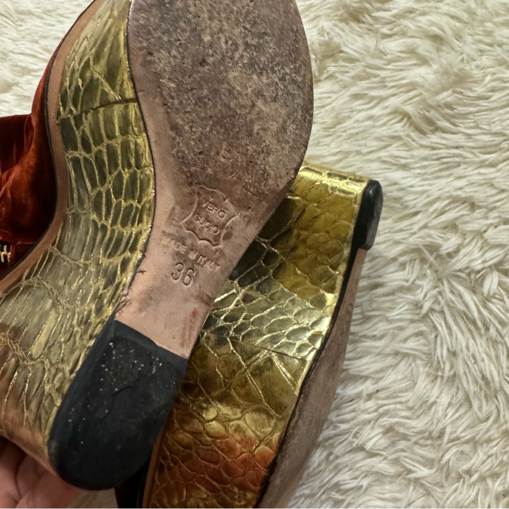 Giambattista Valli Italy Sz 36 Platform Wedge Velvet Red Gold Boots Shoes View 4